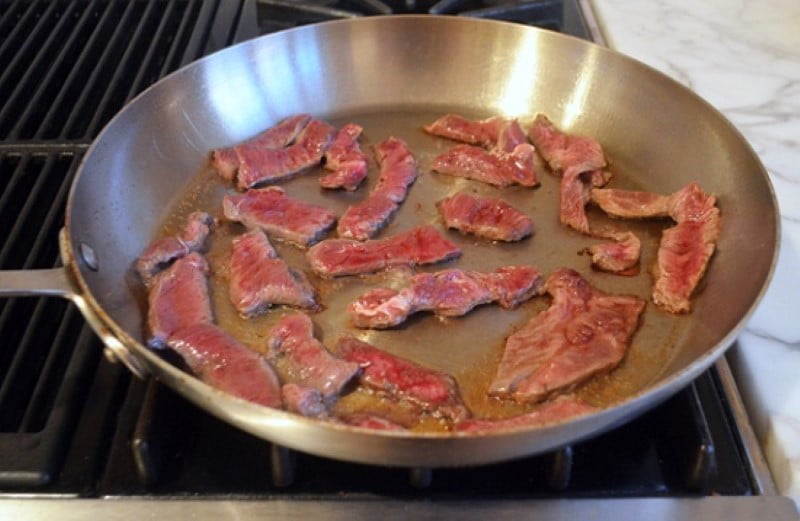 Áp chảo thịt bò